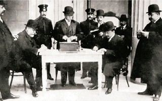 1912